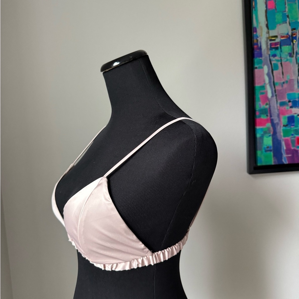 Windsor Pearl Sequin Mesh Top - Picture 7 of 10